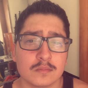 Meet your Posher, Aaron